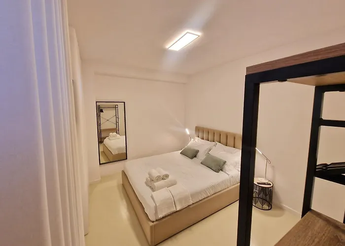 아파트 Firstfloorby22