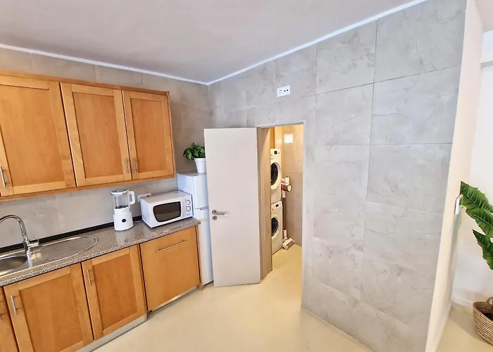 Firstfloorby22 公寓 *